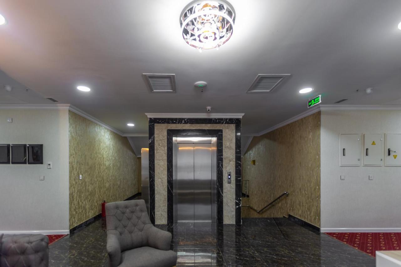 Golden City Hotel Baku Exterior foto