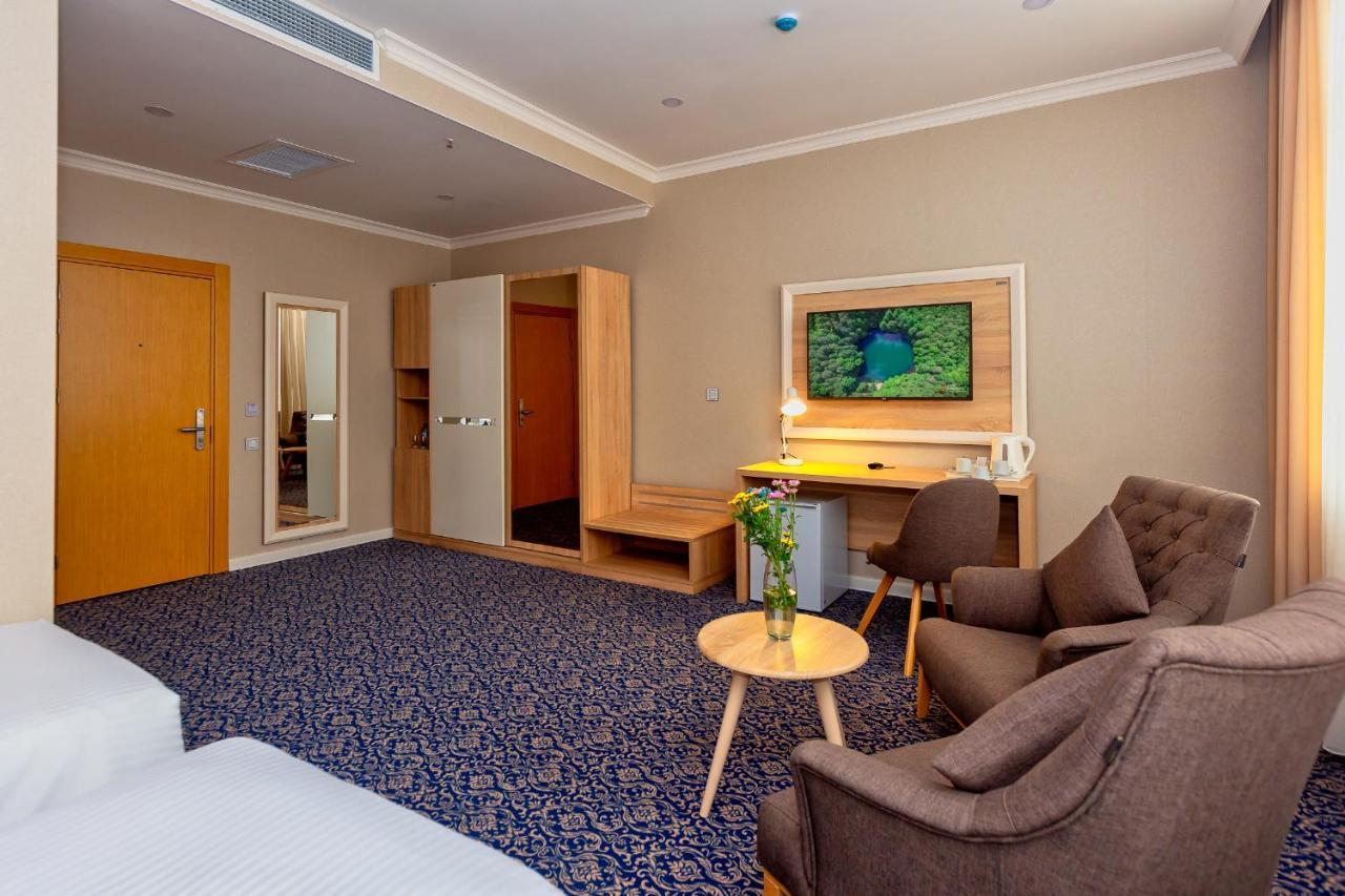 Golden City Hotel Baku Exterior foto